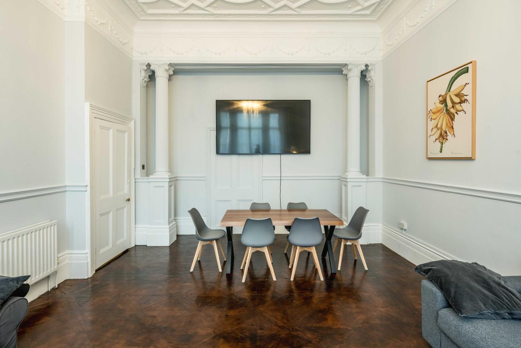 Southken Palace Suites Лондон Экстерьер фото