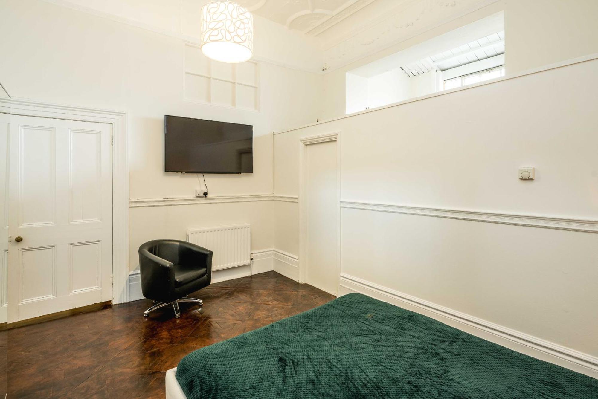 Southken Palace Suites Лондон Экстерьер фото
