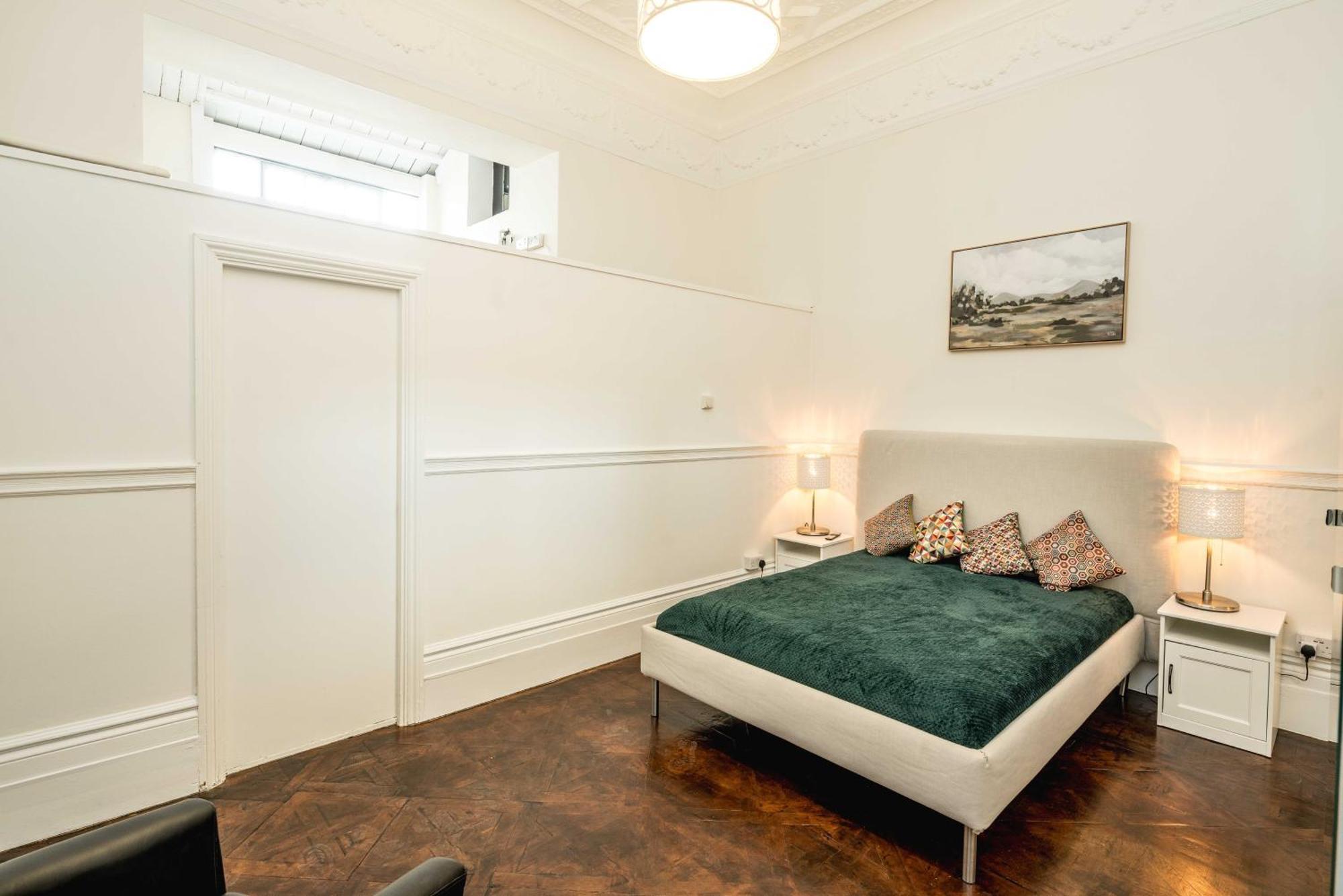 Southken Palace Suites Лондон Экстерьер фото