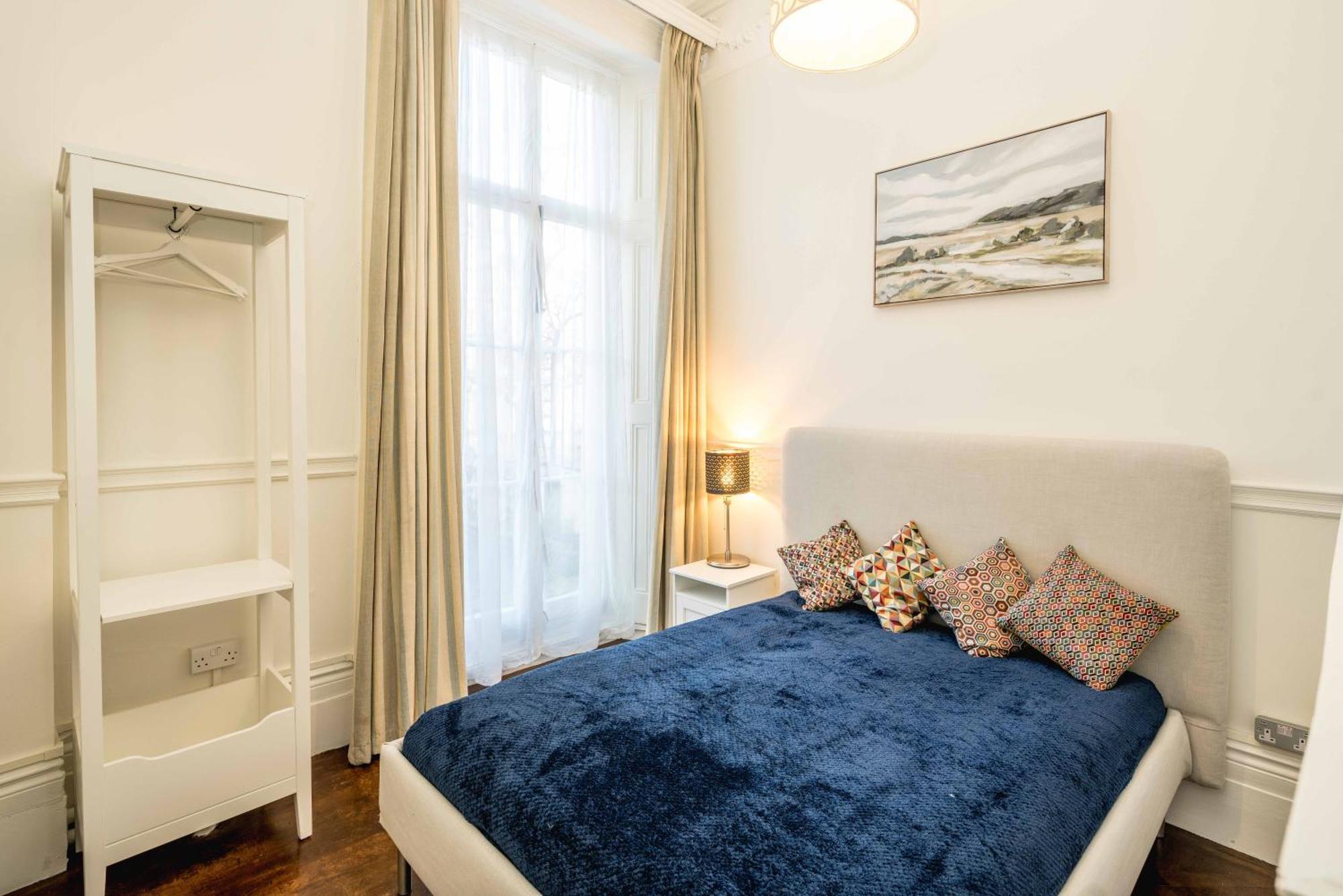 Southken Palace Suites Лондон Экстерьер фото